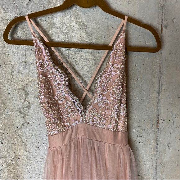 Luxxel blush pink v neck glitter tulle maxi dress - Picture 3 of 9